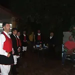 Su Cantaru بيت ضيافة Villanova Monteleone