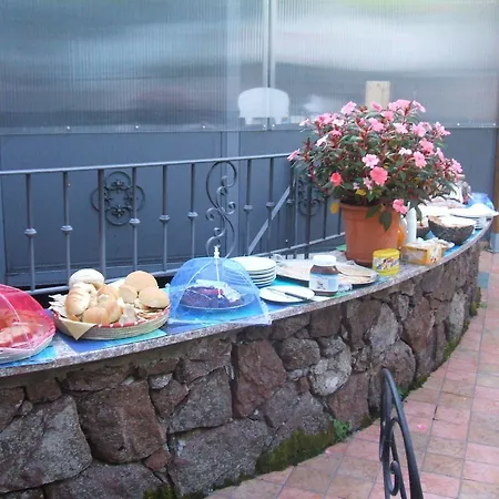 Su Cantaru 3* Villanova Monteleone