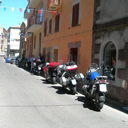 Su Cantaru Guest house