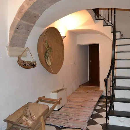 Su Cantaru Guest house Villanova Monteleone
