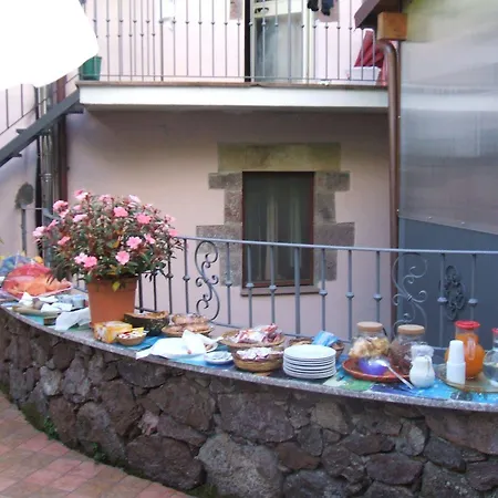 Su Cantaru Guest house Villanova Monteleone