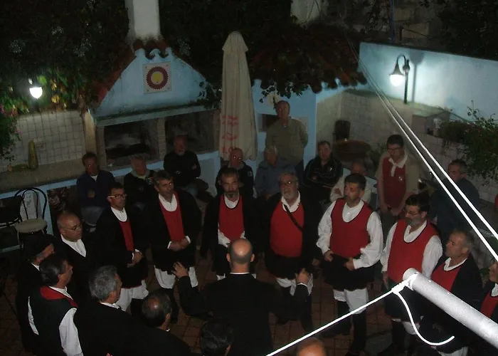 Su Cantaru Konukevi