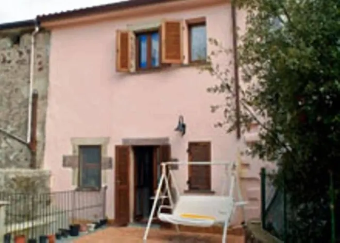 Su Cantaru Konukevi Villanova Monteleone
